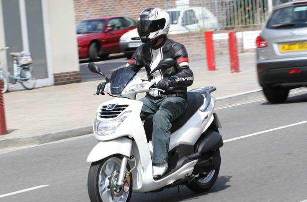 PEUGEOT LXR125 (2010-on) Review