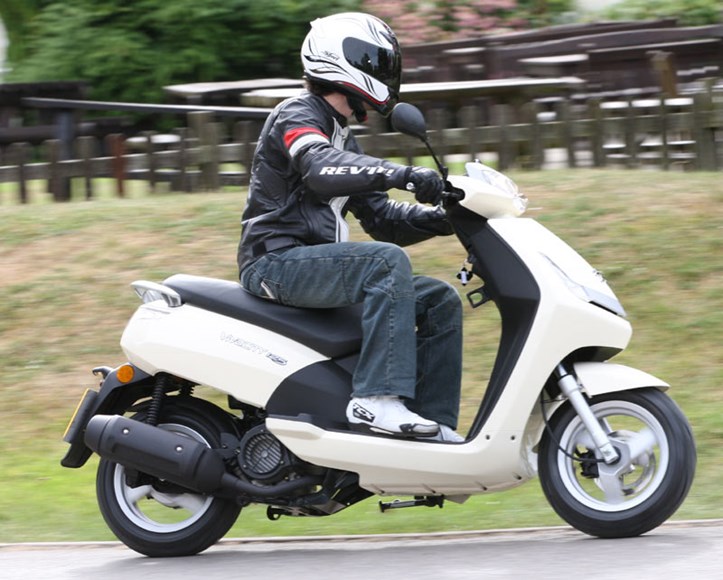 PEUGEOT VIVACITY 125 (2010-on) Review, Specs & Prices