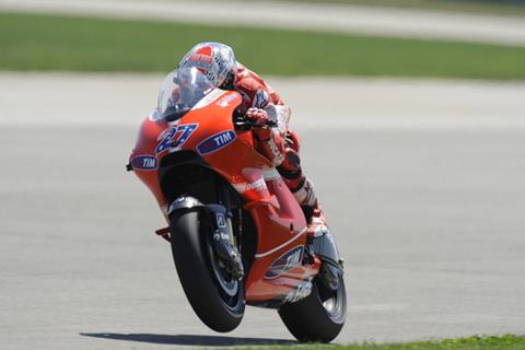 Aragon MotoGP: Stoner triumphant