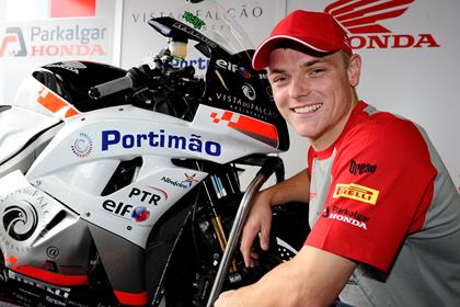 Lowes signed his deal to join the Parkalgar Honda team at Magny Cours