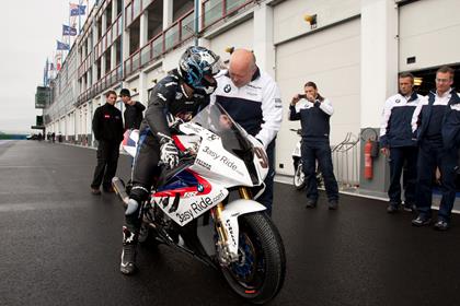 Haslam leaves the pit for the first time onboard the BMW