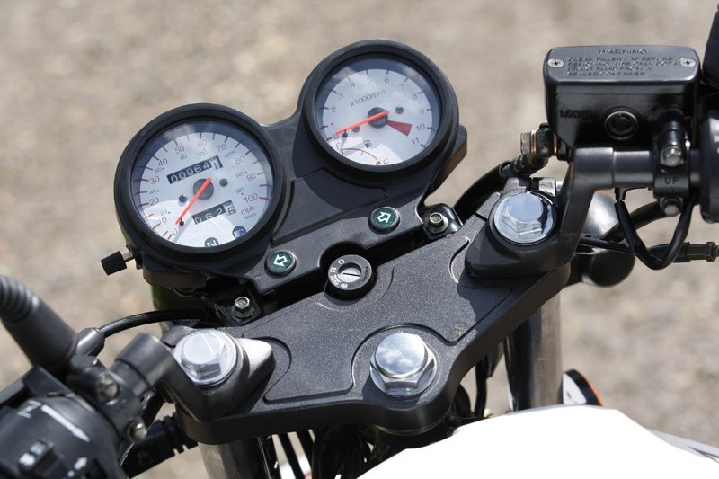 WK BIKES 125R (2011-on) Review | Speed, Specs & Prices