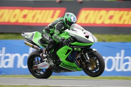 Stuart Easton rode for MSS Kawasaki in 2008