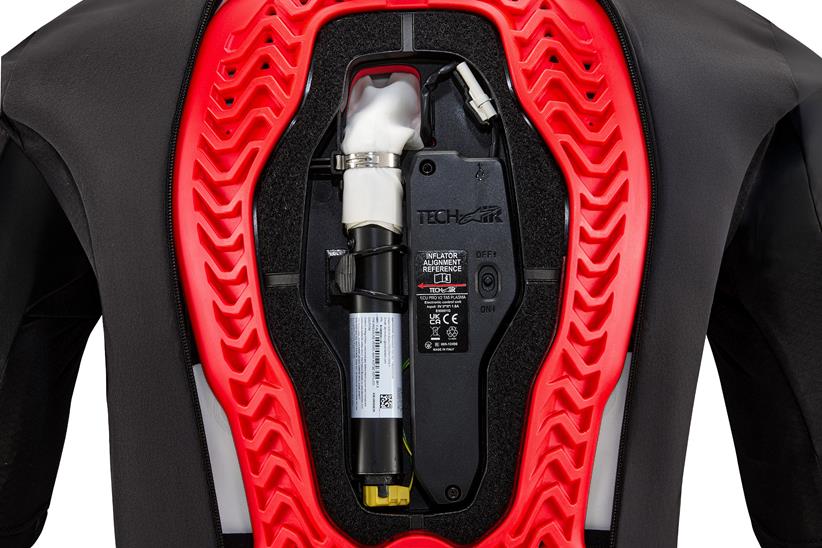Under the skin of the Alpinestars Tech-Air 5 Plasma airbag