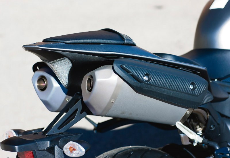 YAMAHA R1 (2012-2014) Review | Speed, Specs & Prices