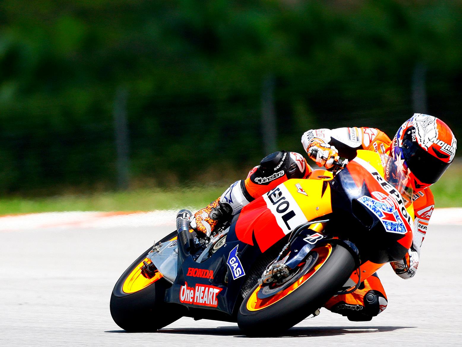 front-confidence-restored-for-casey-stoner-mcn