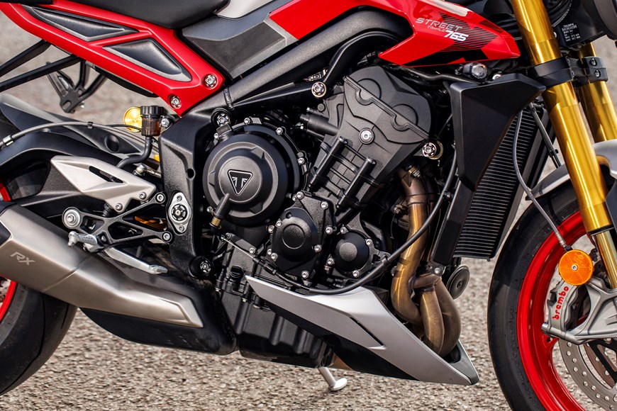 Triump R765 2026-on Triumph Street Triple 765 RX review | Crisp handling