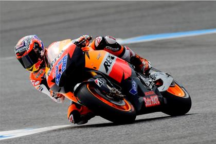 Turning issue slows Casey Stoner