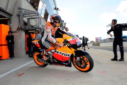 Casey Stoner impressed with Honda domination