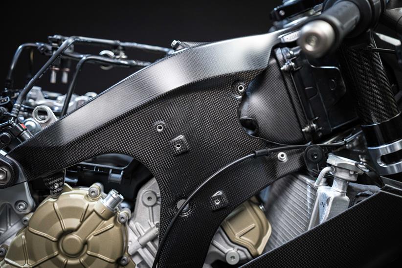 Ducati Superleggera V4 Centenario 17