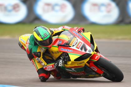 Laverty takes race one win at Thruxton