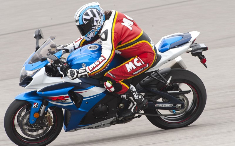 2012-2016 Suzuki GSX-R1000 review: An exceptional road bike!