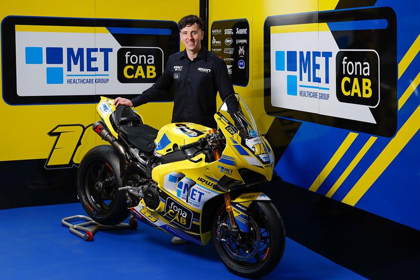 BSB: Andrew Irwin launches his MET fonaCAB Racing Ducati team ahead of ...
