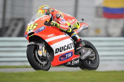 Rain fails to dampen Valentino Rossi's spirits