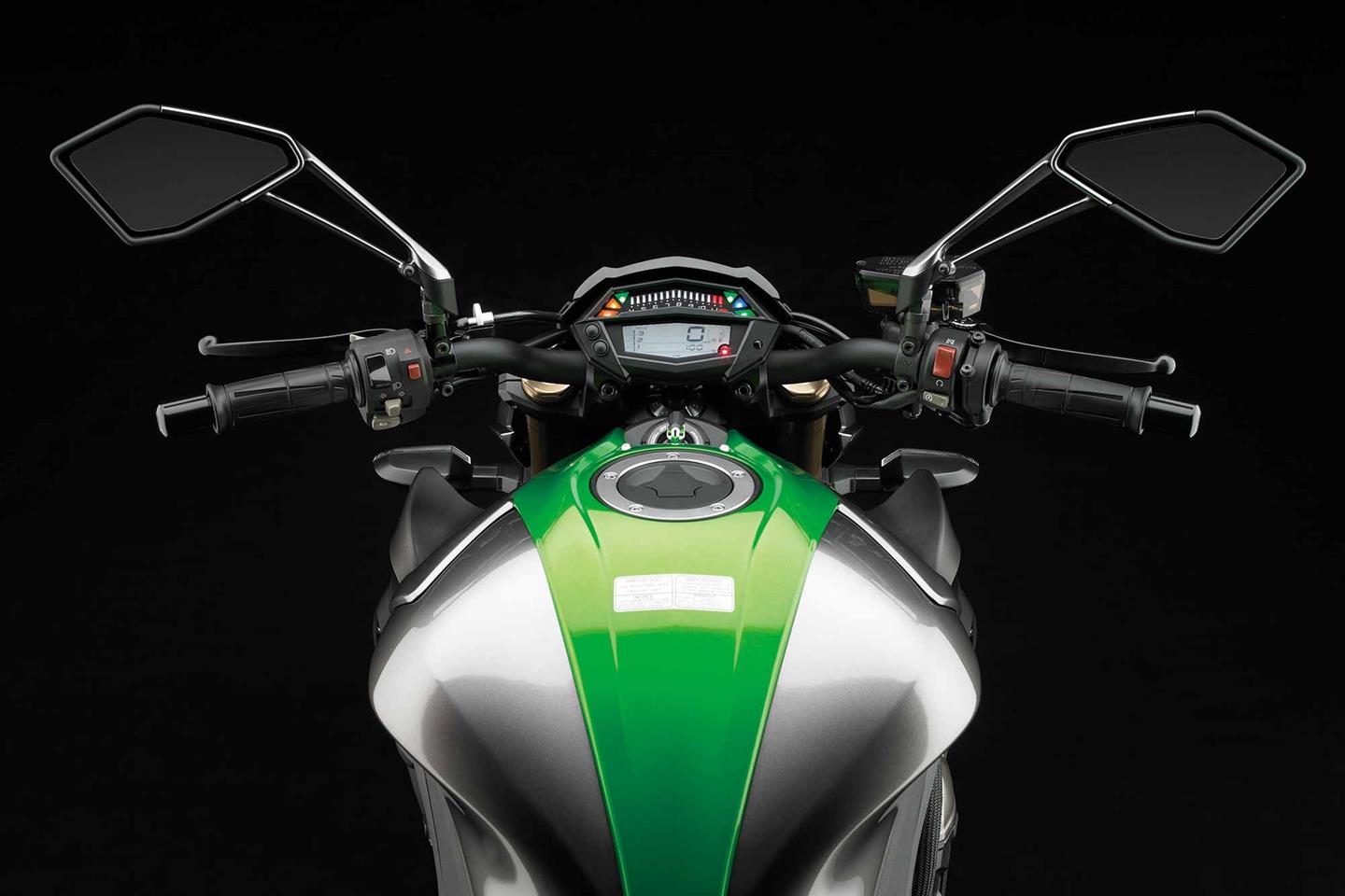 2014-2017 Kawasaki Z1000 Buyers Guide | Speed, Specs & Prices