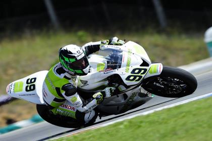 Foret takes pole at Brno