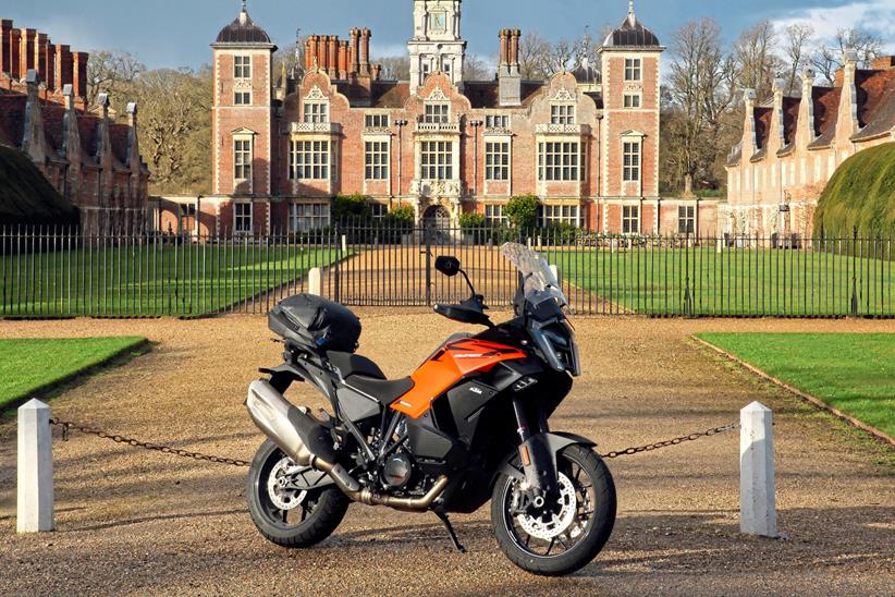 みるき New 2027 KTM 1390 Super Adventure S EVO, Pinconning MI | Specs