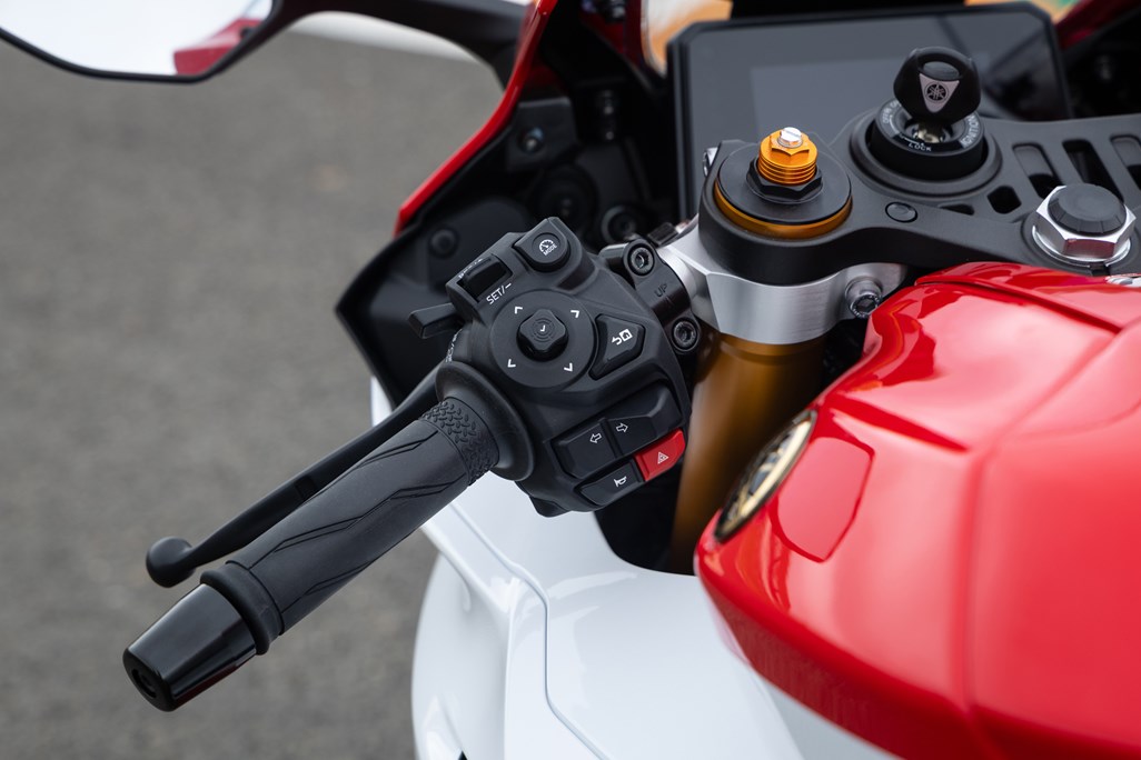 2026-on Yamaha R7 review | Tweaked, refined and upgraded