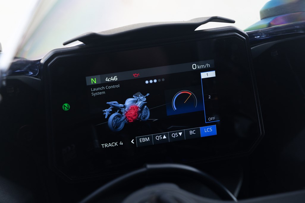 2026-on Yamaha R7 review | Tweaked, refined and upgraded