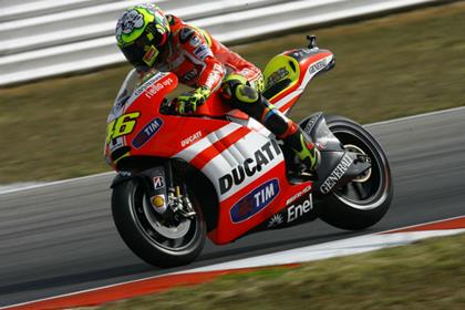 Rossi still suffering problems with Ducati's seamless shift gearbox