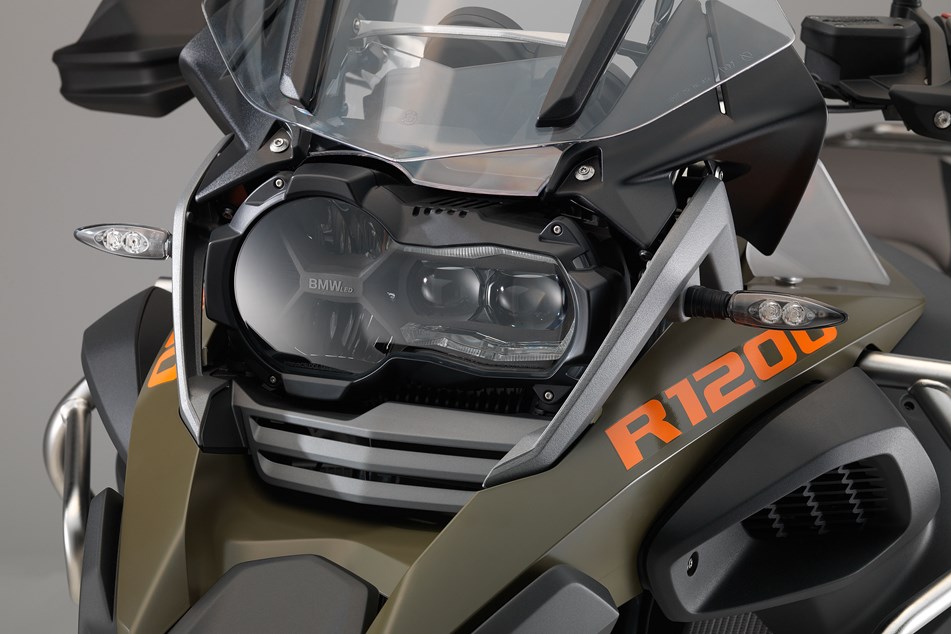 2014 BMW R1200GS Adventure review | Take your tour off-road