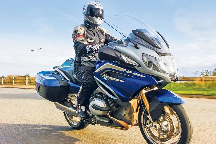 Riding the BMW R1200RT on UK roads