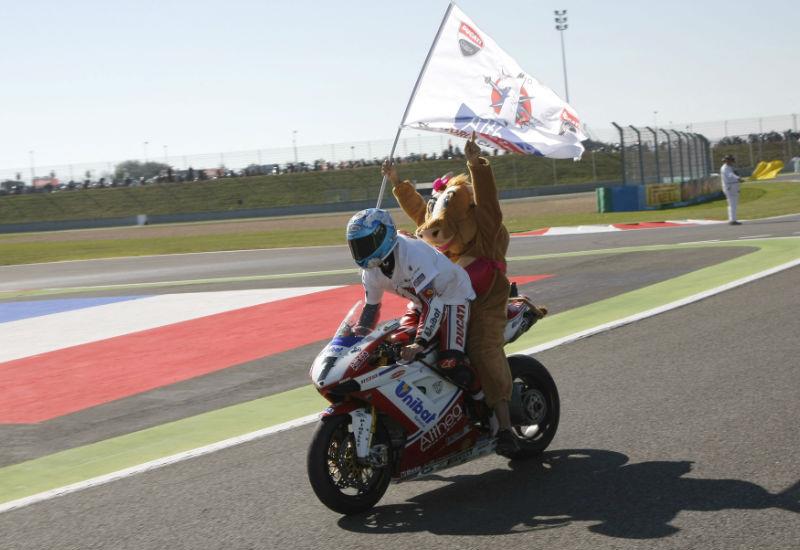 Checa wins first WSB championship with race one victory