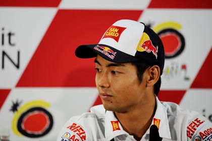 Aoyama will ride in WSB for Honda in 2012