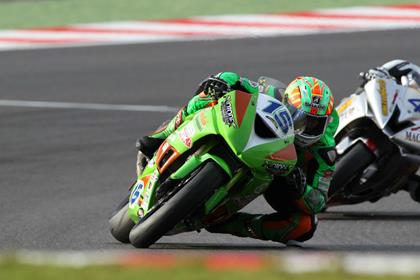 Ben Wilson and David Jones stick with Gearlink Kawasaki 