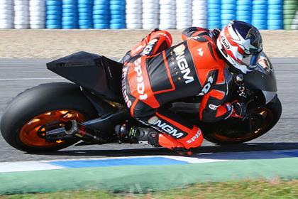 Colin Edwards was one second slower than Scott Redding on day one at Jerez