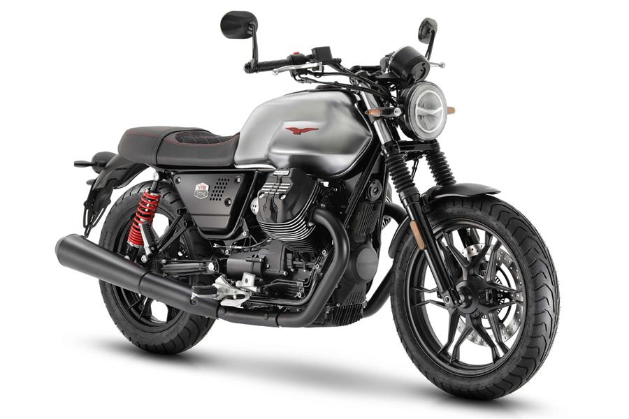 Moto Guzzi V7 III Stone silver front three quarter