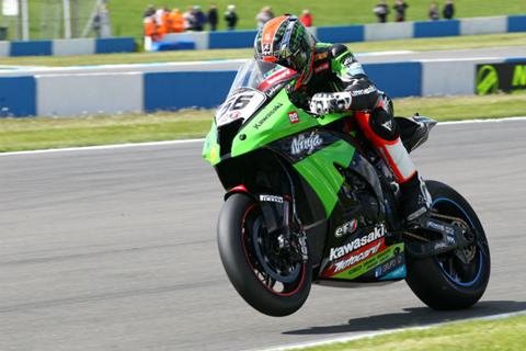 Donington Park WSB: Sykes takes home pole