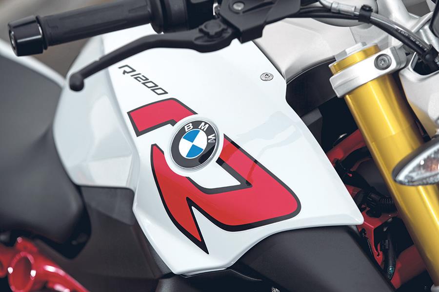 BMW R1200R tank decal