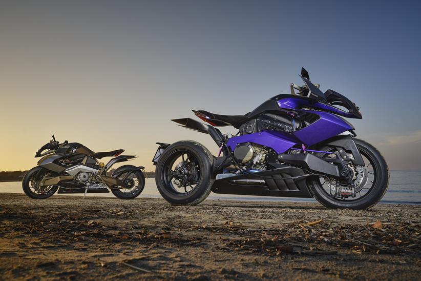 Limited-run Vyrus Alyen gets Panigale power and hub steering