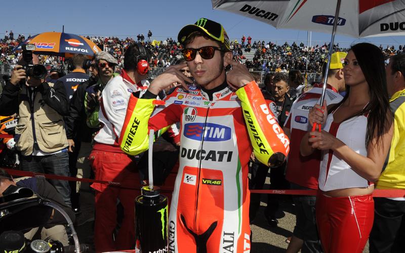 valentino rossi bike race