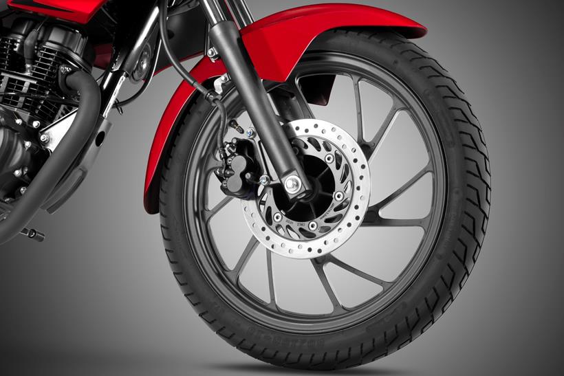 2015 Honda CB125F, front disc brake 