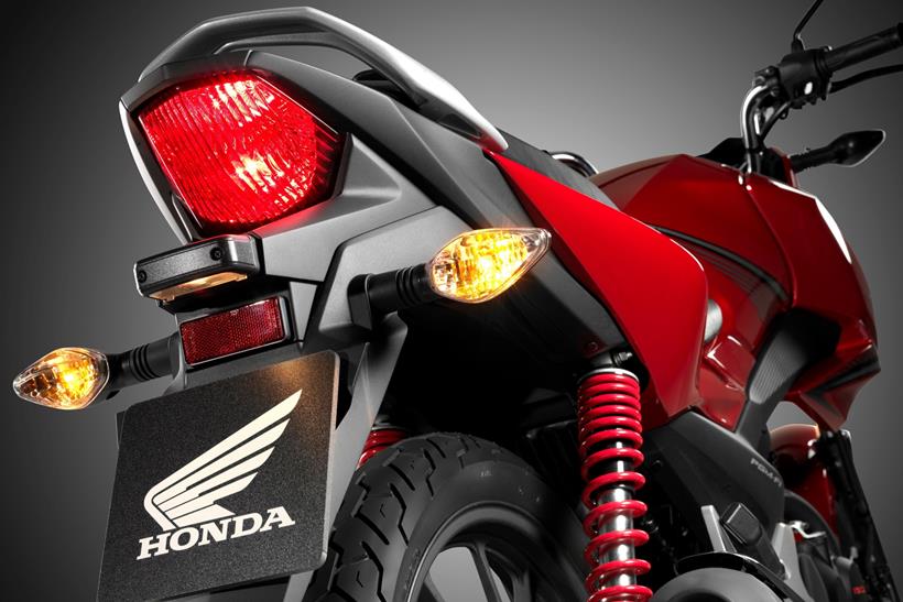 2015 Honda CB125F, close up of the rear light 