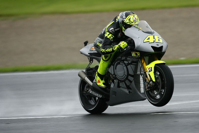 Valentino Rossi riding a Yamaha again is an awkward reminder of