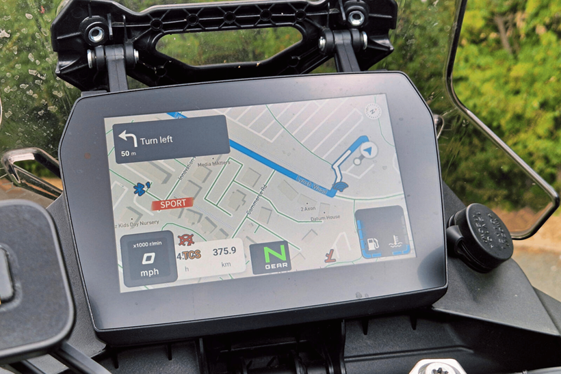 Servicable nav
