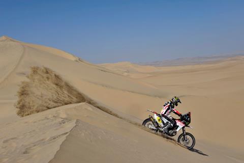 Dakar Stage 2: Barreda wins stage as all the top men get lost