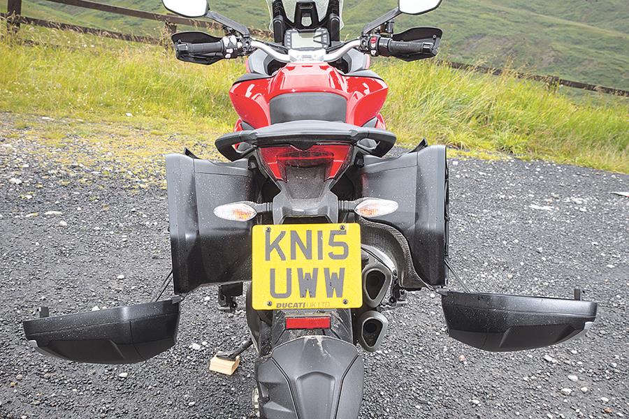 Paniers akimbo on the Ducati Multistrada 1200