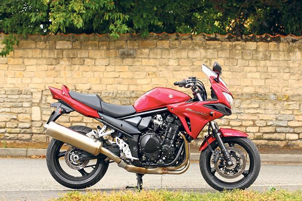 Suzuki Bandit 1250 review on MCN