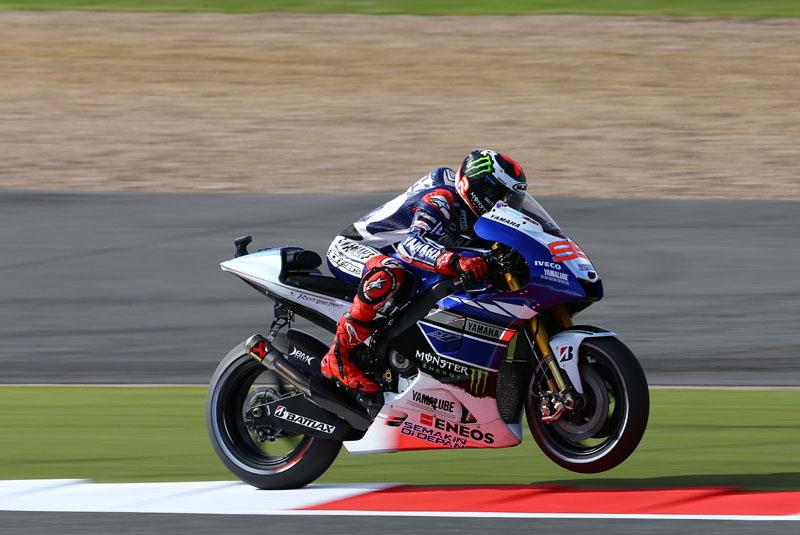 Silverstone MotoGP: Lorenzo responds to Marquez in FP2