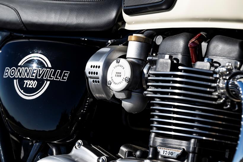 2026-on Triumph Bonneville T120 right hand engine detail