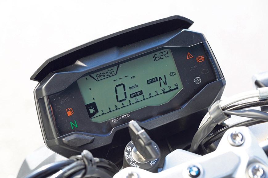bmw g310r display