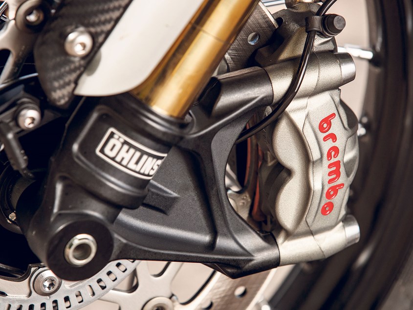 triumph bobber tfc review