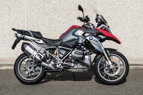 BMW R1200GS (2017 - 2018) Review