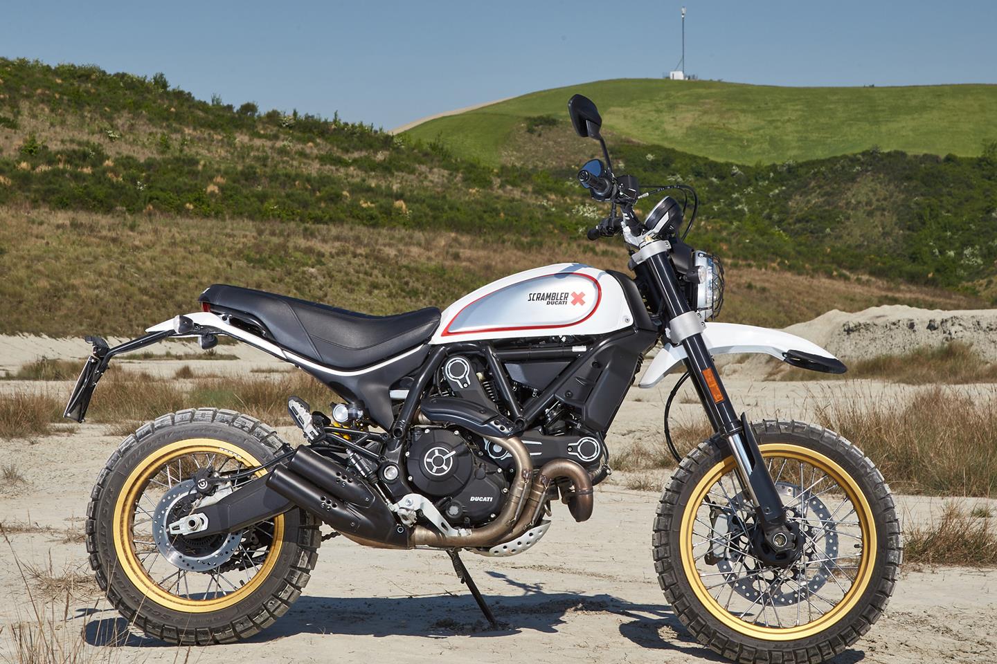 DUCATI SCRAMBLER 800 2017 on Review