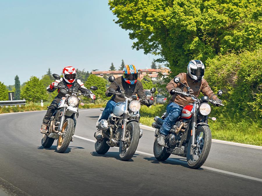 Ducati Desert Sled vs BMW R nineT Scrambler vs Triumph Street Scrambler