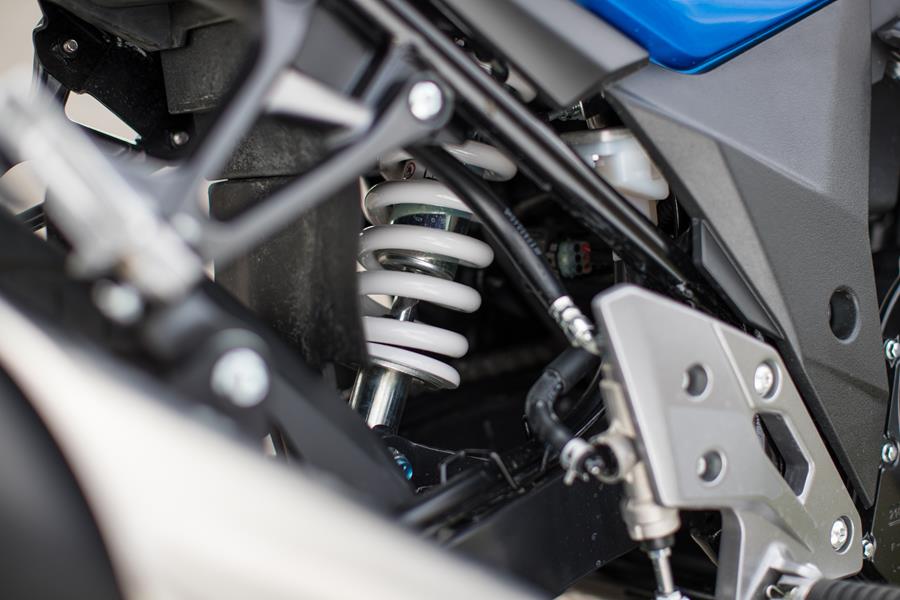 2017-2021 Suzuki GSX250R suspension